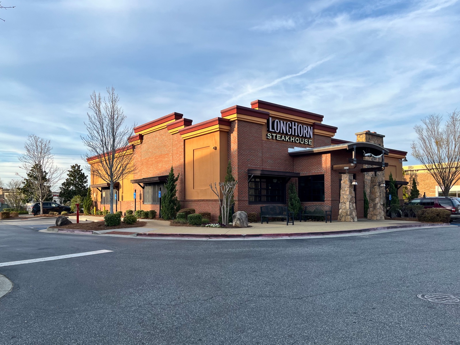 Longhorn Steakhouse Storefront - What's Vegetarian? Longhorn Steakhouse Vegetarian Options — What to Order