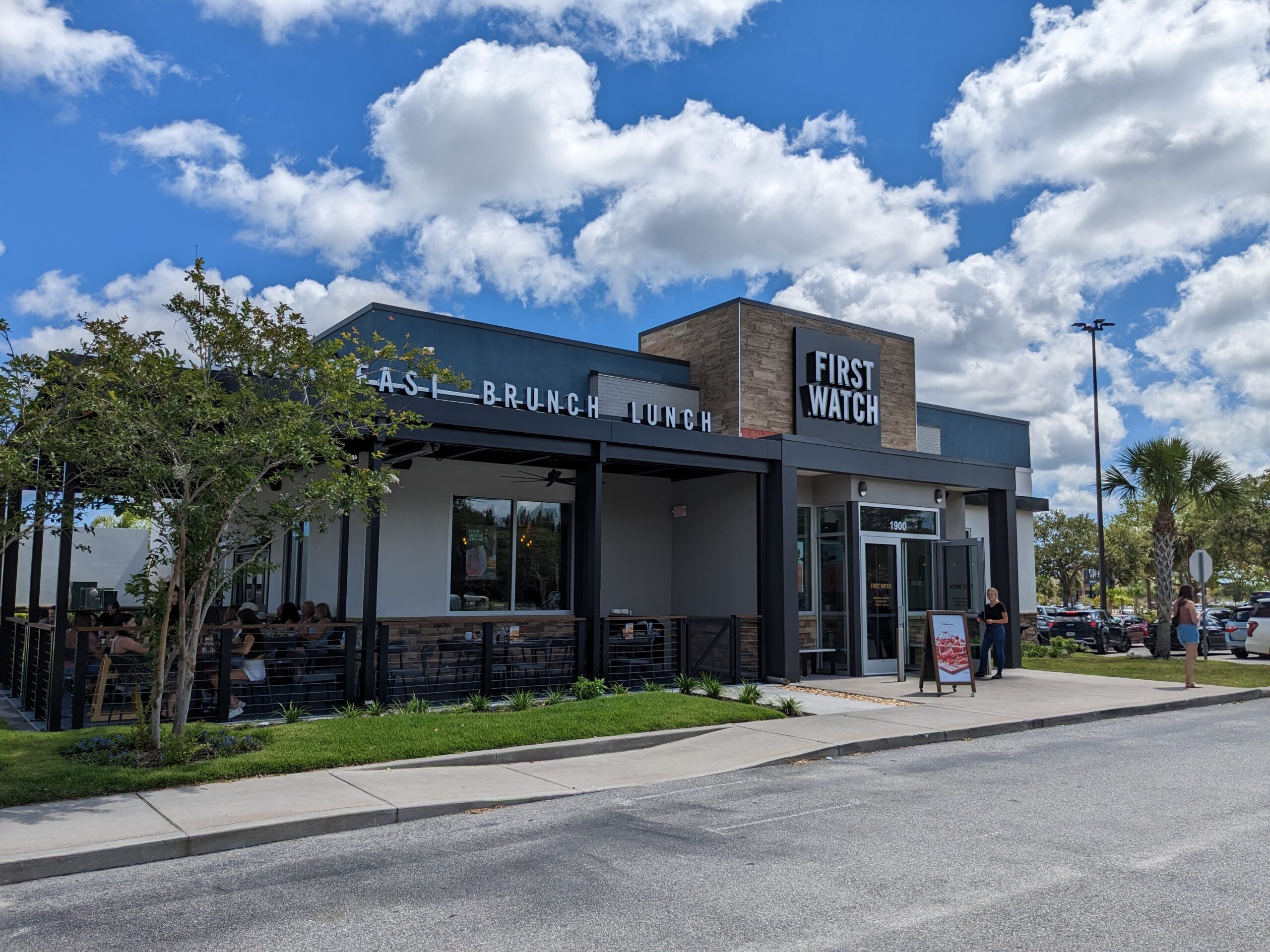 First-watch-storefront - What's Vegetarian? First Watch Vegetarian Options Guide - a First Watch Restaurant Storefront