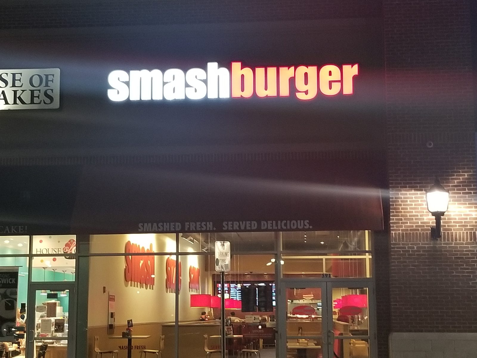 Smashburger Vegetarian Options Guide Outside a Smashburger Restaurant Storefront