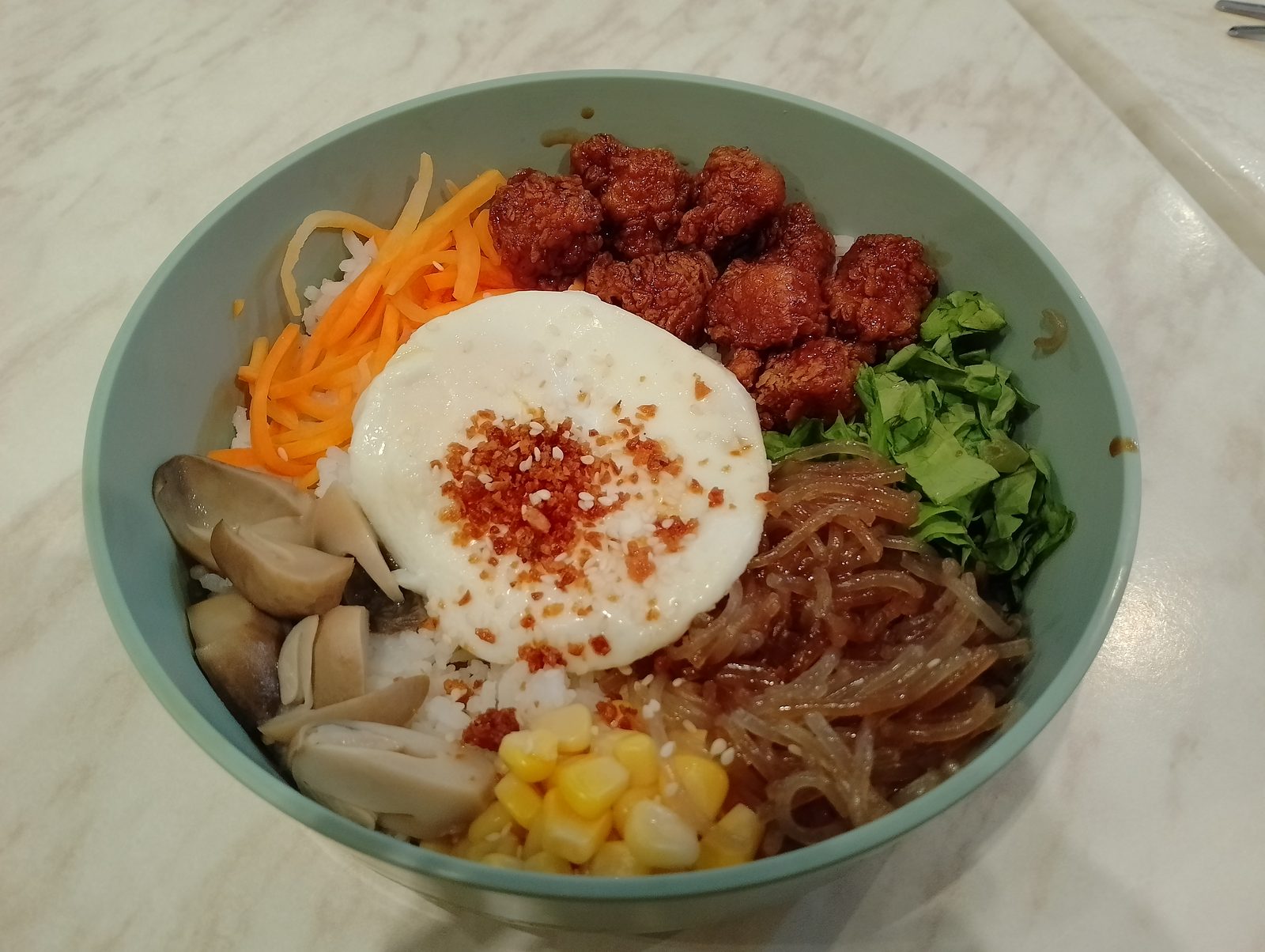 Bonchon vegetarian options: a tofu bibimbap bowl