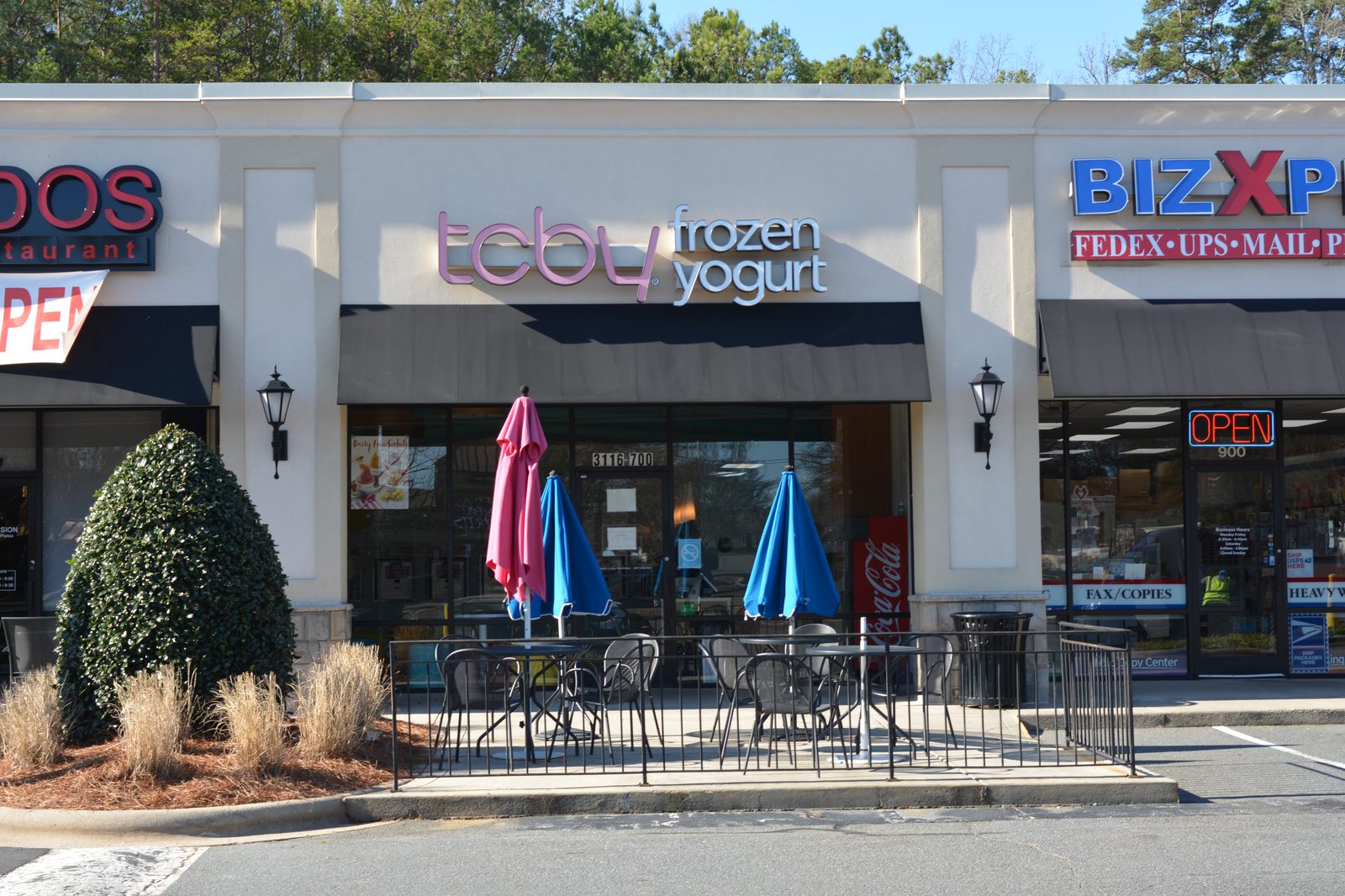 TCBY storefront exterior, the chain known for TCBY vegetarian options like soft-serve frozen yogurt and dairy-free sorbet