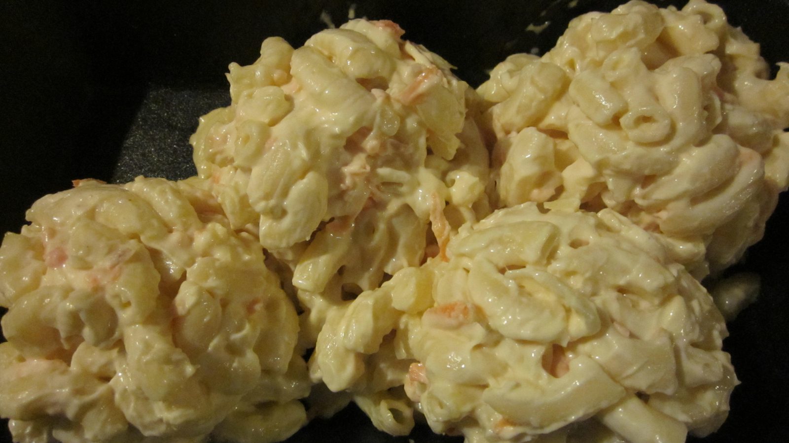 macaroni salad, one of the few Ono Hawaiian BBQ vegetarian options