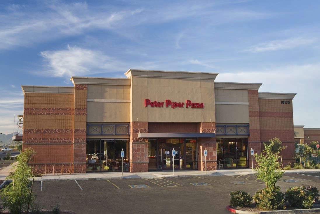 Peter Piper Pizza storefront exterior