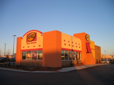 Taco Bueno restaurant storefront, where you can order Taco Bueno vegetarian options